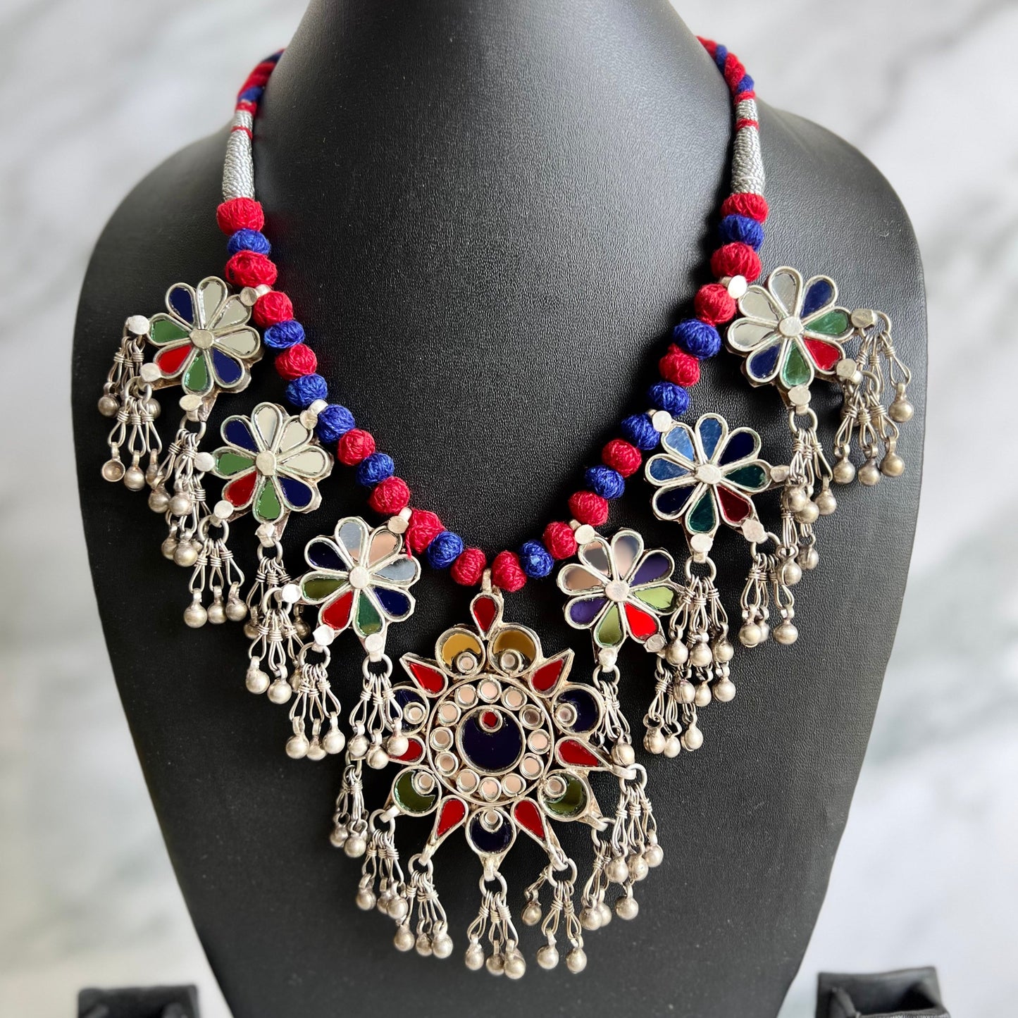 Maqbool Glass Necklace